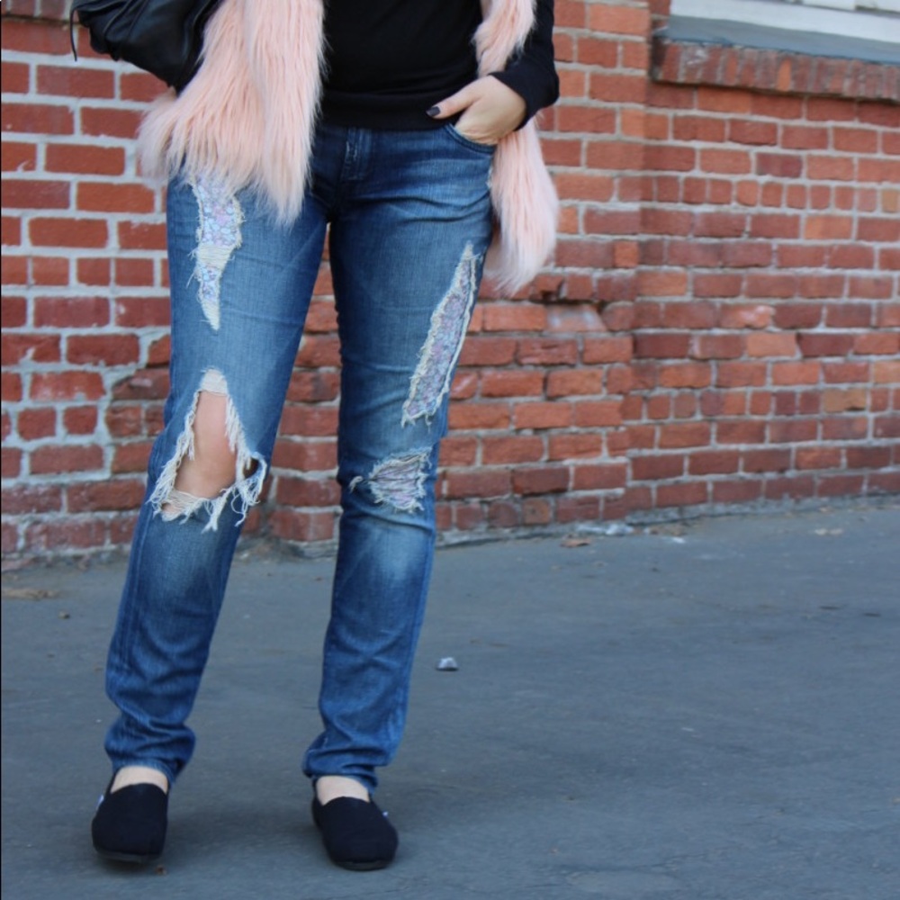 7FAM Roxanne Distressed Floral Patch Jeans